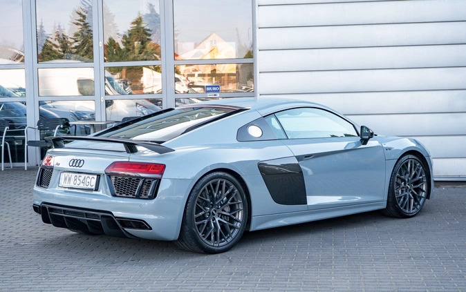Audi R8 cena 528000 przebieg: 42000, rok produkcji 2017 z Janikowo małe 277